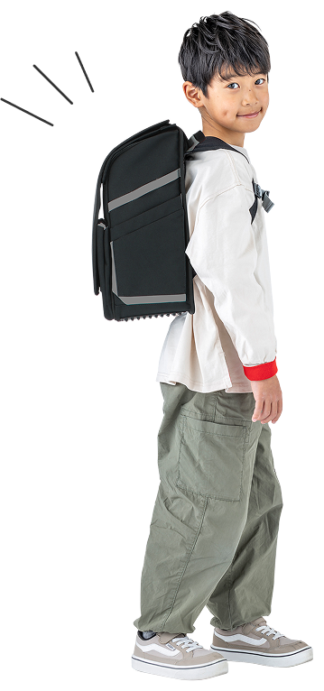 ランドセルを背負った男の子